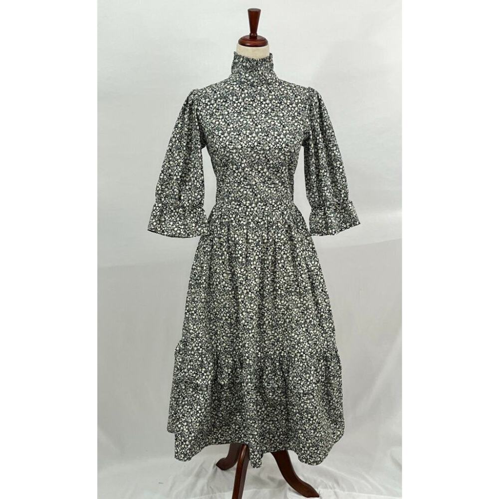 MEADOWS Sz 6 UK 2 US Black White Floral Clematis Dress High Neck Fall 3/4 Sleeve - Picture 11 of 15
